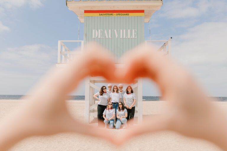 Read more about the article Préparer et réserver un shooting EVJF à Deauville en 2026 : le guide pratique